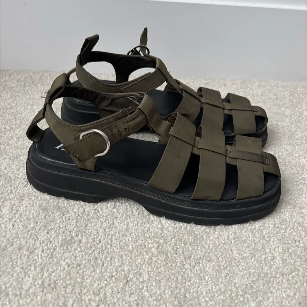Zara Chunky Sport Sandals Olive Green Platform Size 39 Utility - Picture 5 of 9